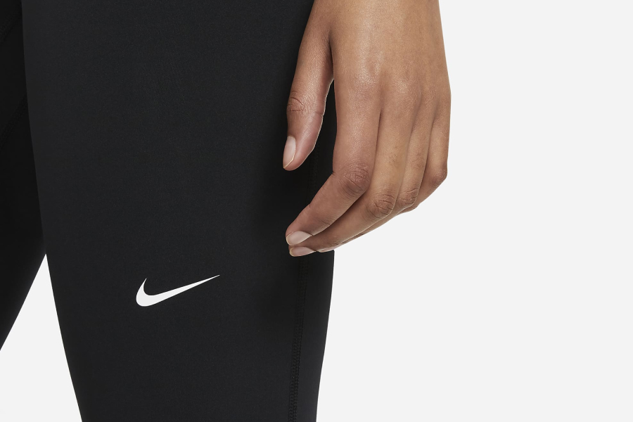 Black Leggings for All Seasons 